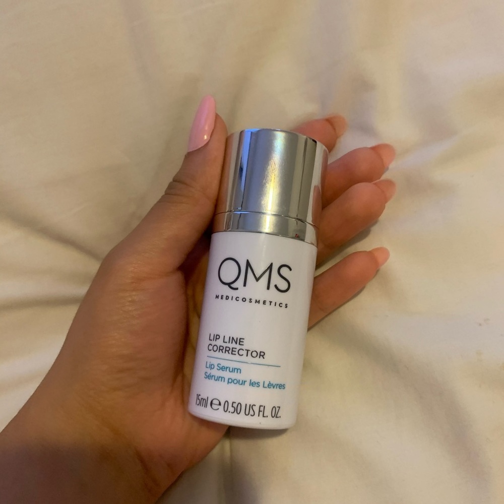 QMS lip line corrector